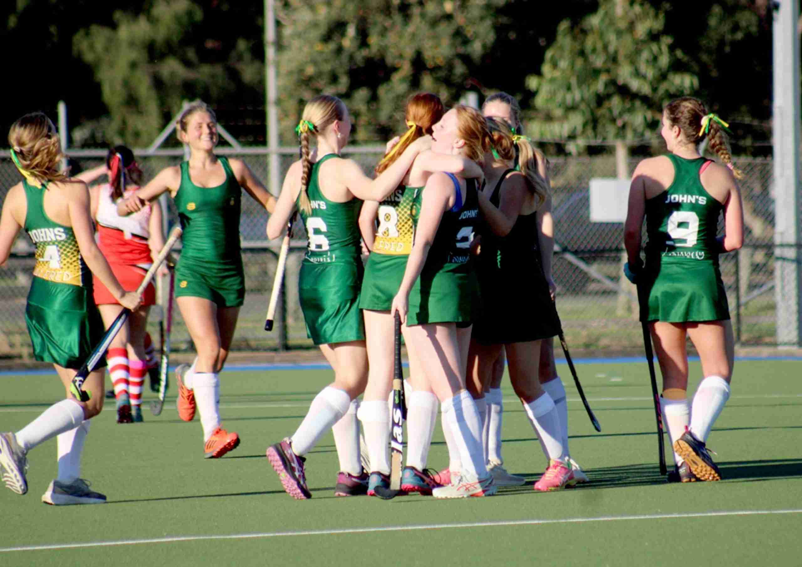 Rosebowl Hockey Win for St John's!